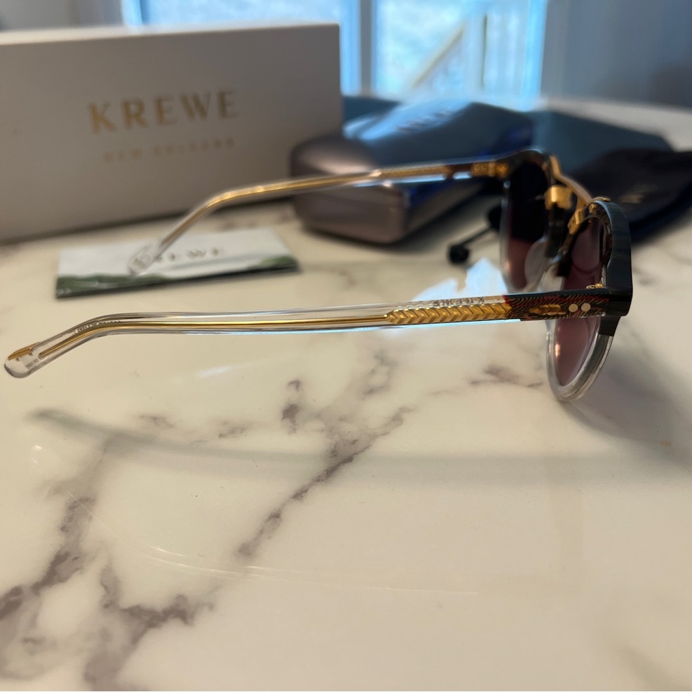 KREWE St. Louis Round Sunglasses with Mirror Lenses and Gold Detail - Picture 4 of 10